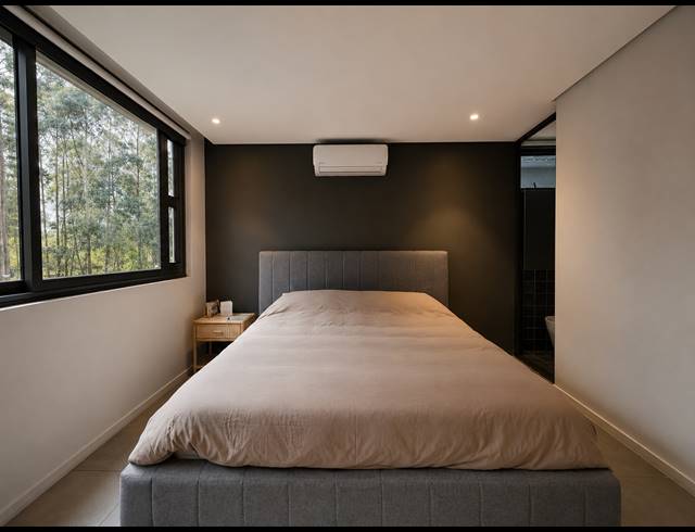 3 BEDROOM APARTMENT FOR SALE IN SHEFFIELD BEACH
